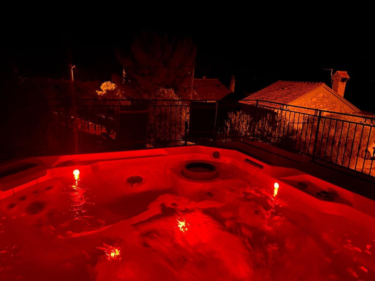 Podgora Experience Suite With Jacuzzi Nerezine Ngoại thất bức ảnh