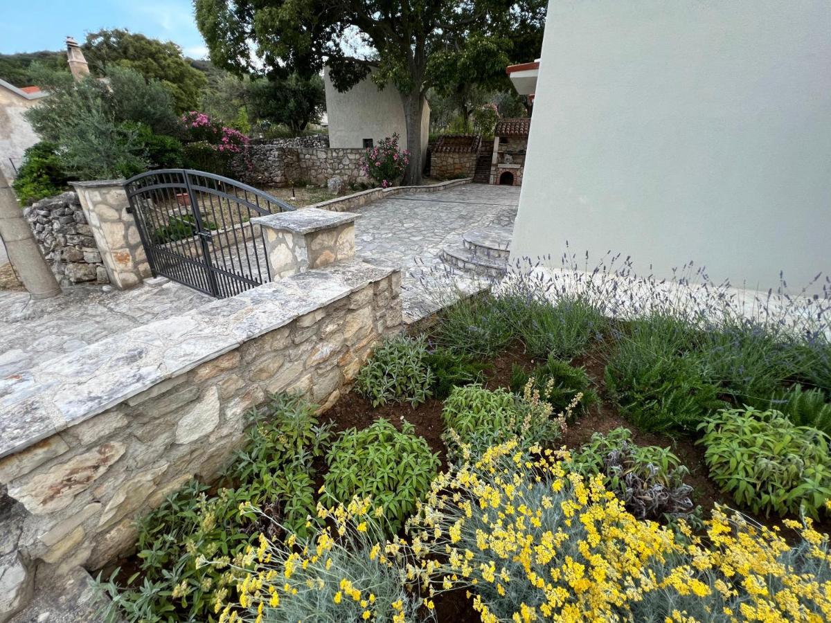 Podgora Experience Suite With Jacuzzi Nerezine Ngoại thất bức ảnh